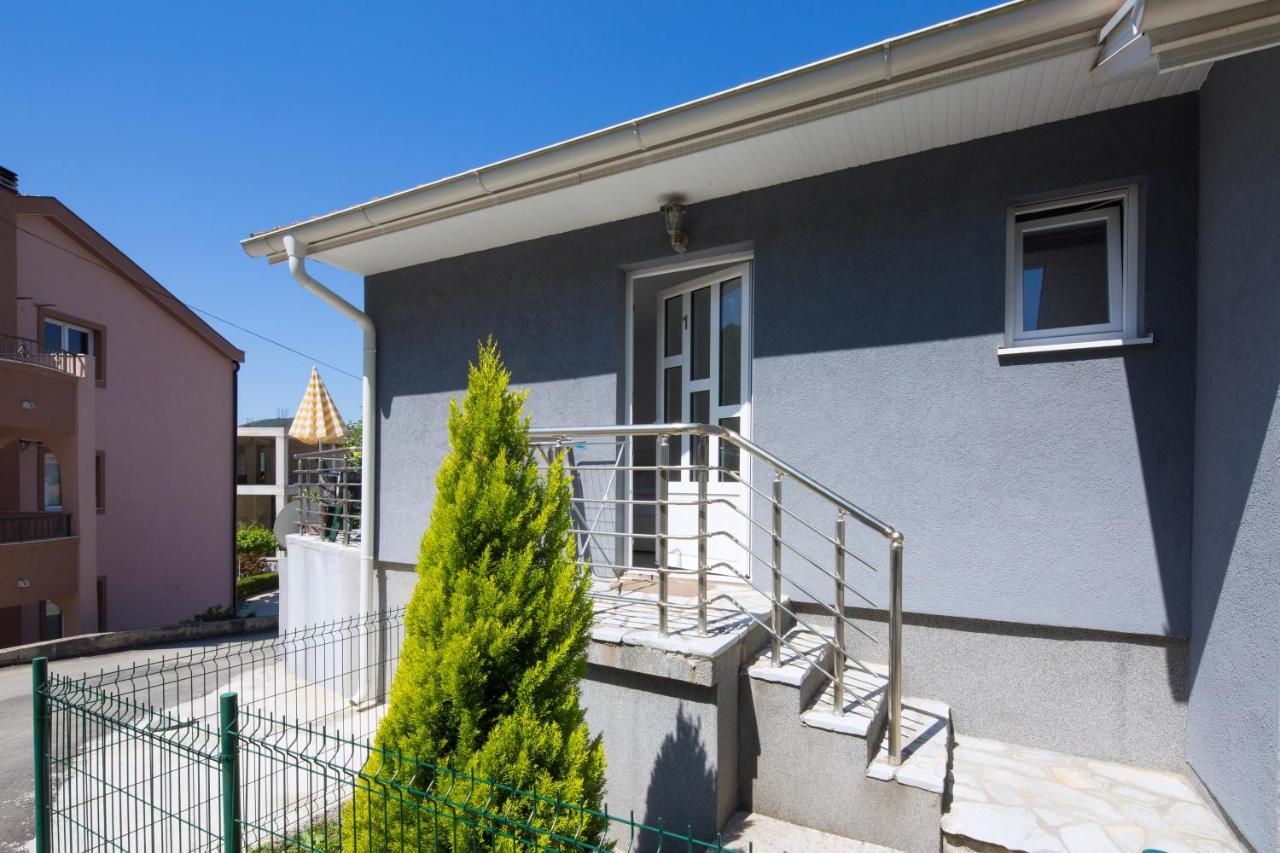 Merdovic Apartment Budva