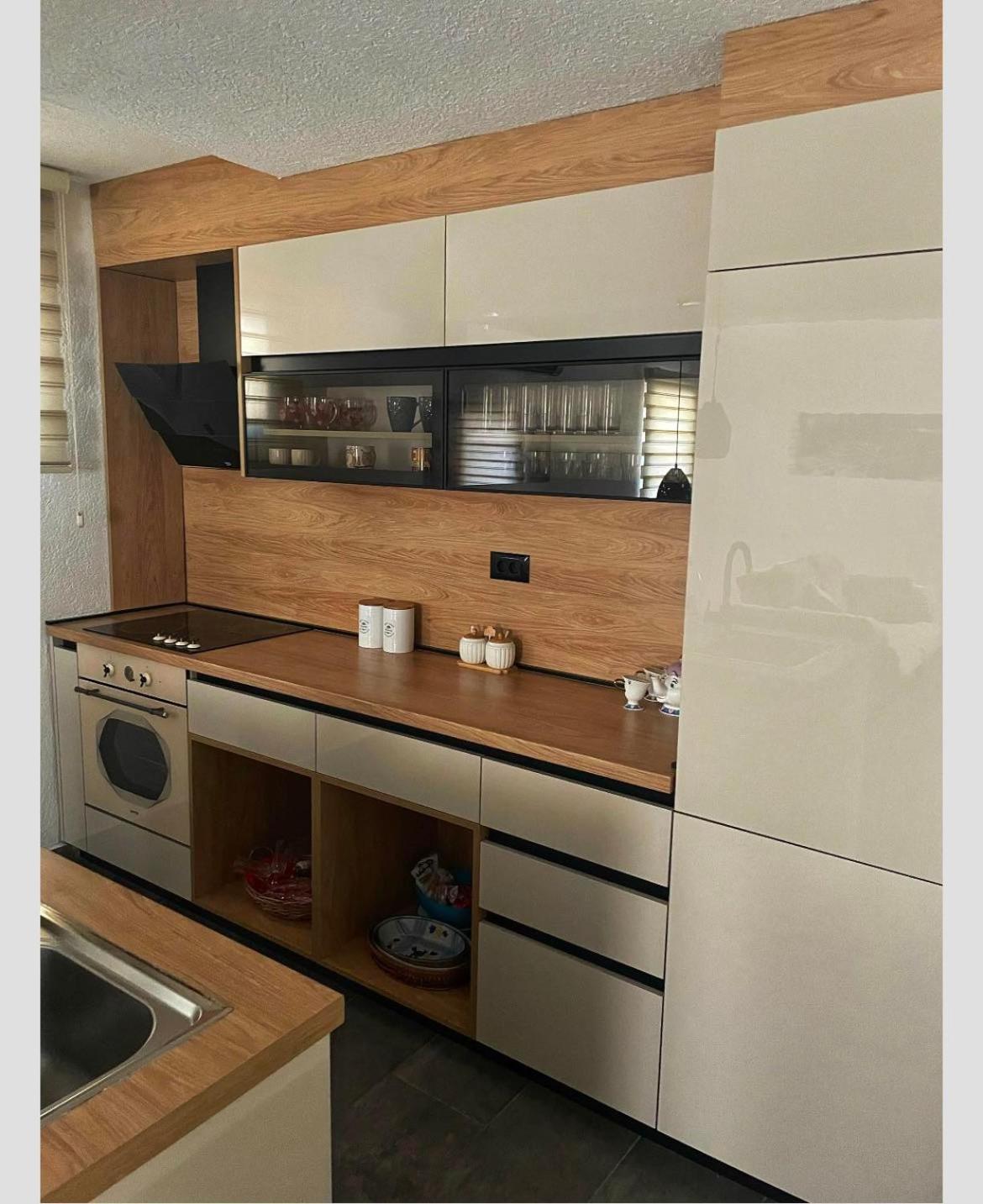 Merdovic Apartment